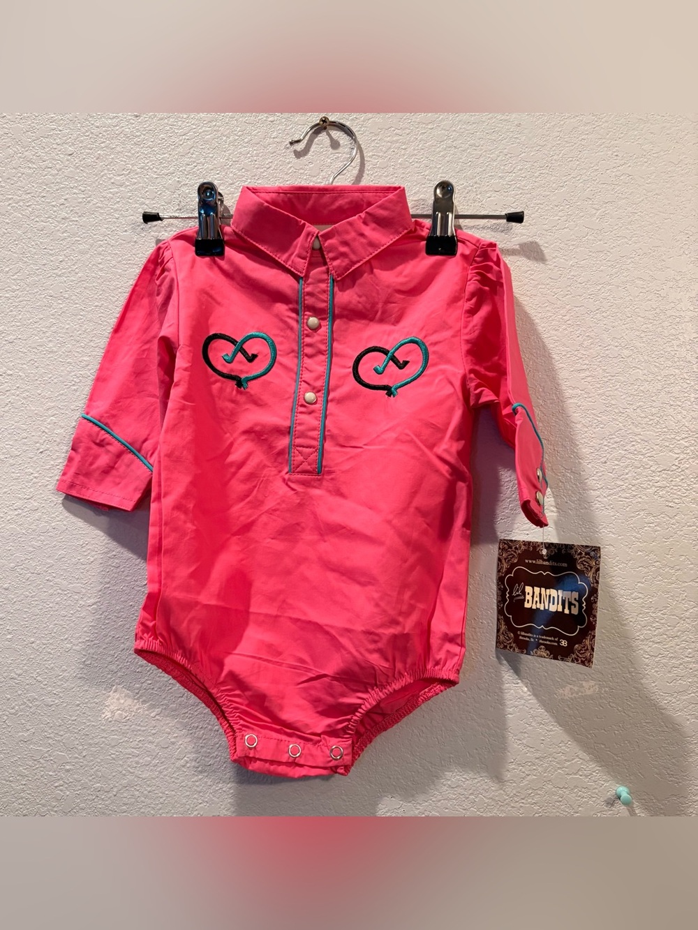Lil Bandits Horseshoe Hearts Tee Onesie, NWT, Size 3-6 M